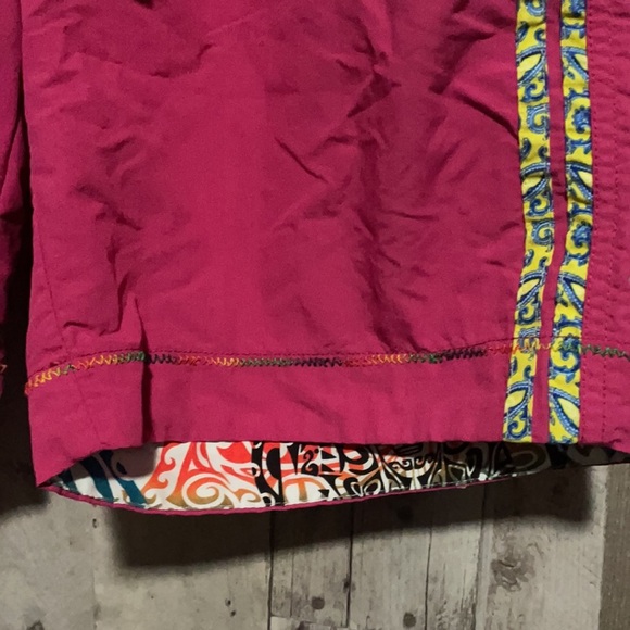 Robert Graham Men’s Bright Pink Swim Trunks - Picture 4 of 6